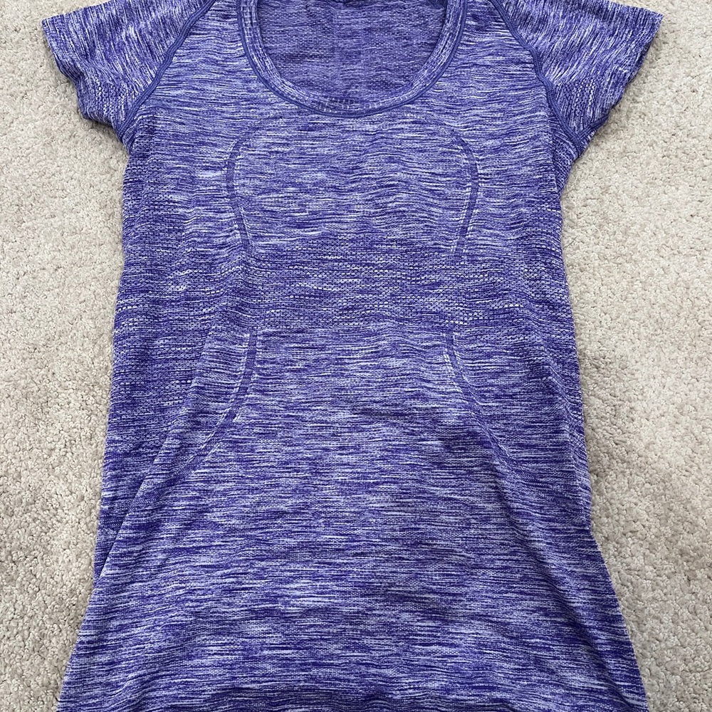 Women's Purple Lululemon Top - Size 6